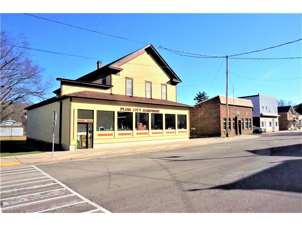 407 Main Street, Plum City, WI, 54761 MLS 5677308 Edina Realty