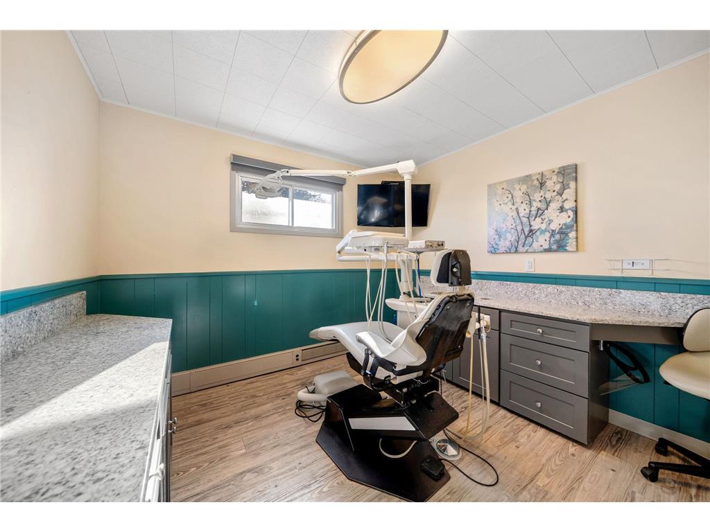 407 NW Lincoln Street Adams MN 55909 6694121 image11