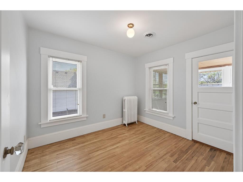 407 Osceola Avenue S Saint Paul MN 55102 7065389 image17