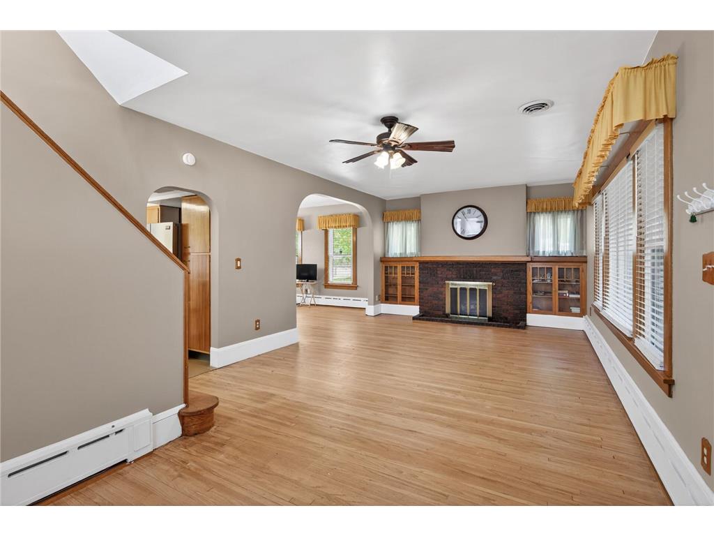 407 Osceola Avenue S Saint Paul MN 55102 7065389 image6
