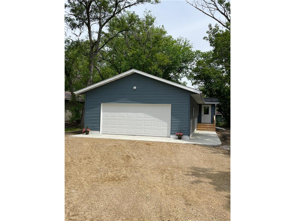 407 Park Street Alexandria MN 56308 6731943 image1