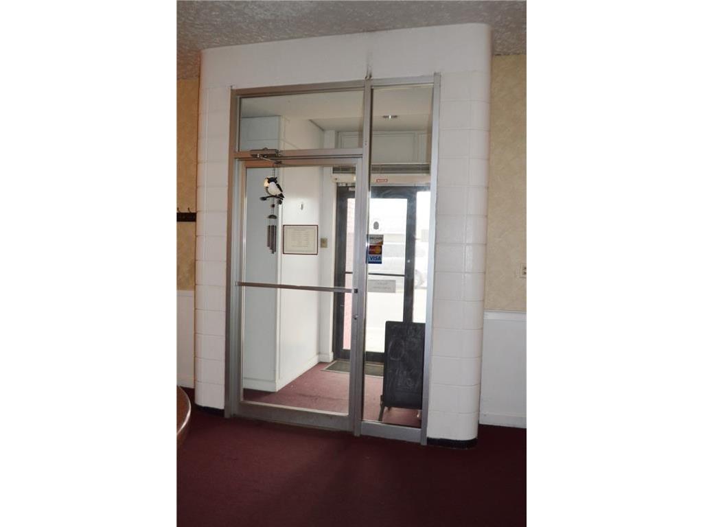 407 S MAIN Street Rice Lake WI 54868 7009081 image3