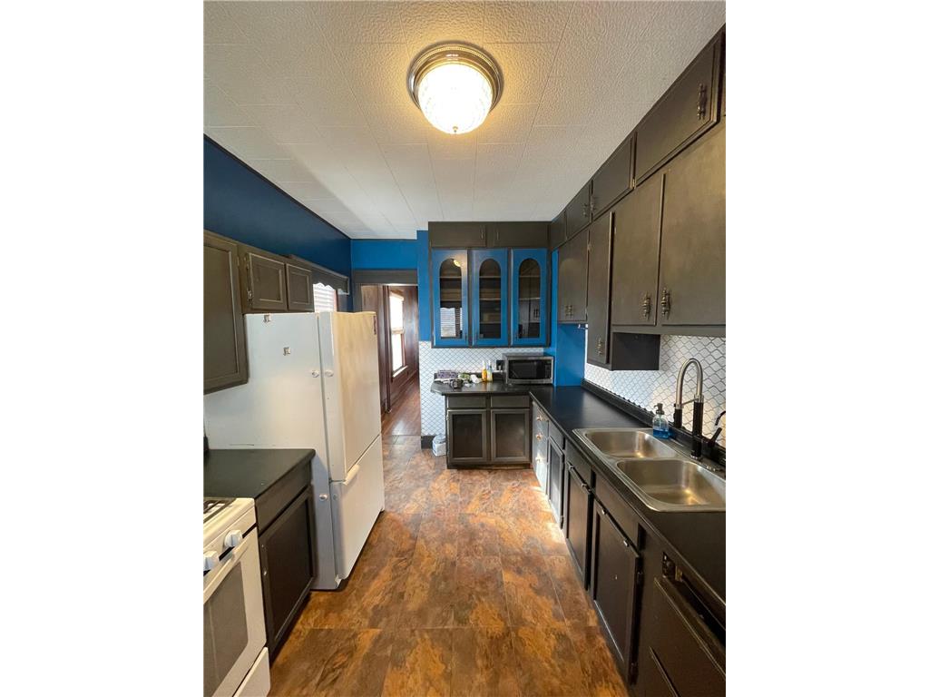 407 S Minnesota Street Redwood Falls MN 56283 6742720 image19