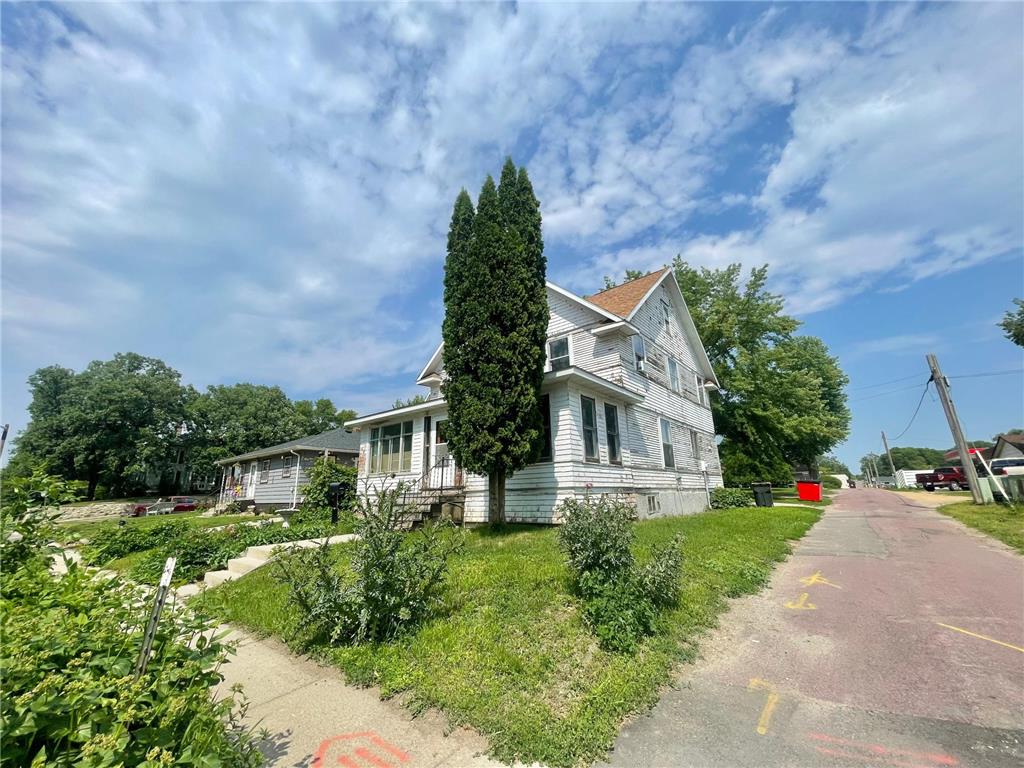 407 S Minnesota Street Redwood Falls MN 56283 6742720 image56