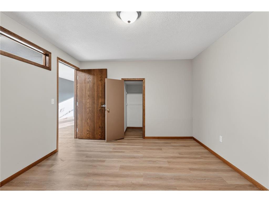407 Vermillion Street Hastings MN 55033 6792840 image12