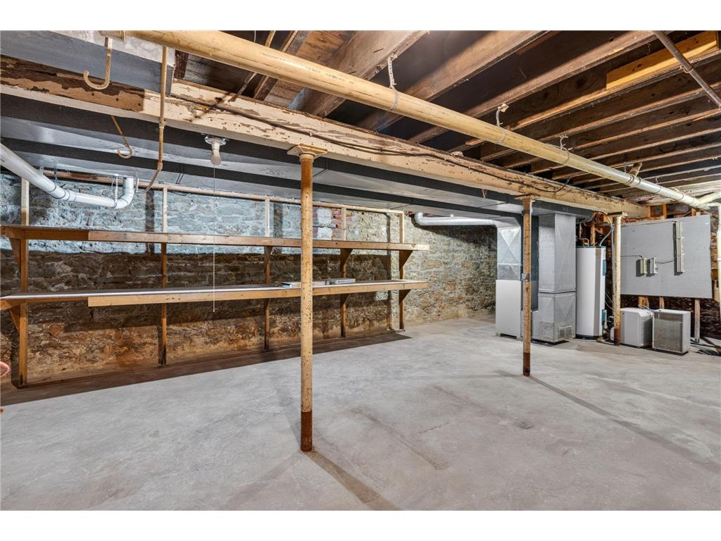 407 Vermillion Street Hastings MN 55033 6792840 image37