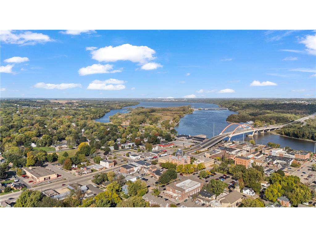 407 Vermillion Street Hastings MN 55033 6792840 image4