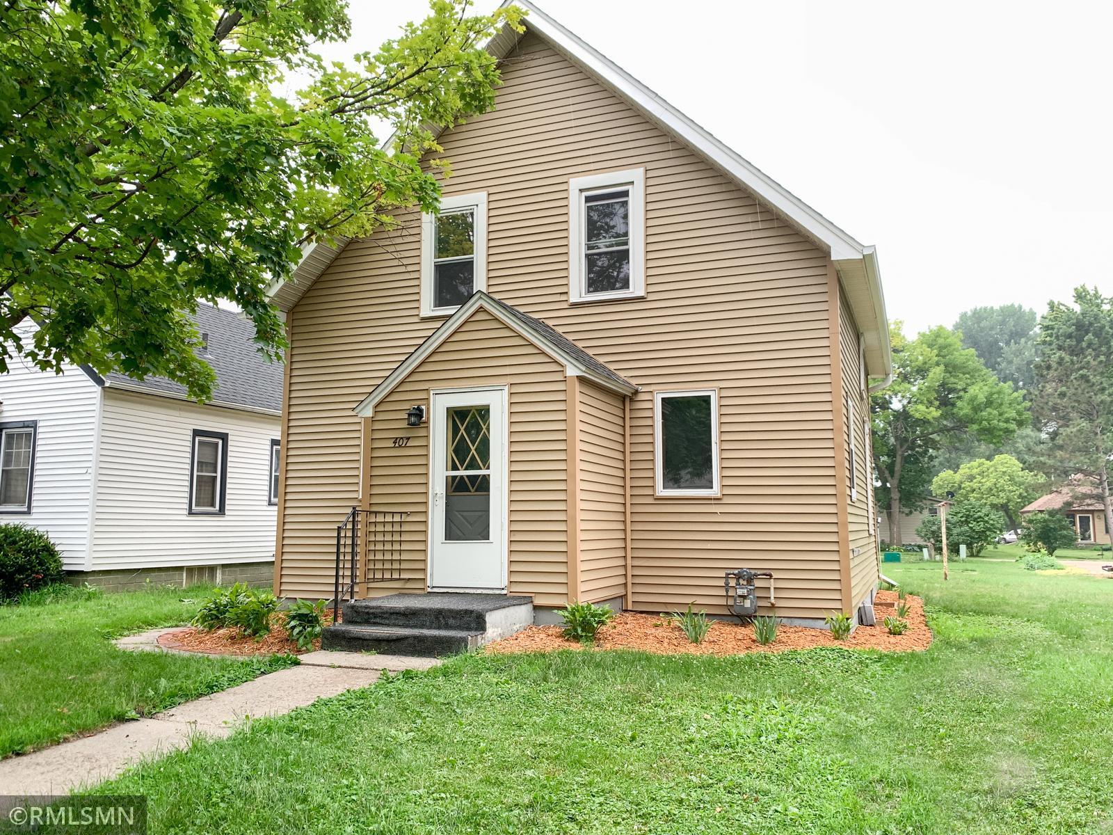 407 W 3rd Street, Winthrop, MN 55396 MLS 6025023 Edina Realty