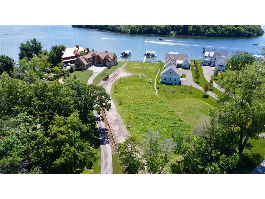 4070 Enchanted Lane, MN, 55364 MLS 6558454 Edina Realty