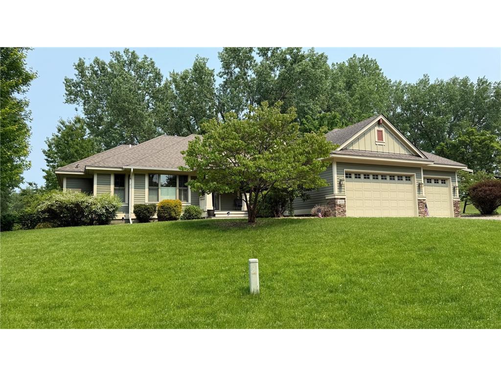 4070 Lakehill Circle White Bear Lake MN 55110 6741220 image1