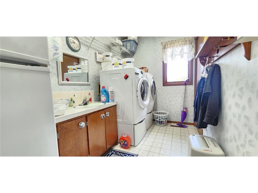 40745 430th Avenue Perham Twp MN 56573 7070958 image28
