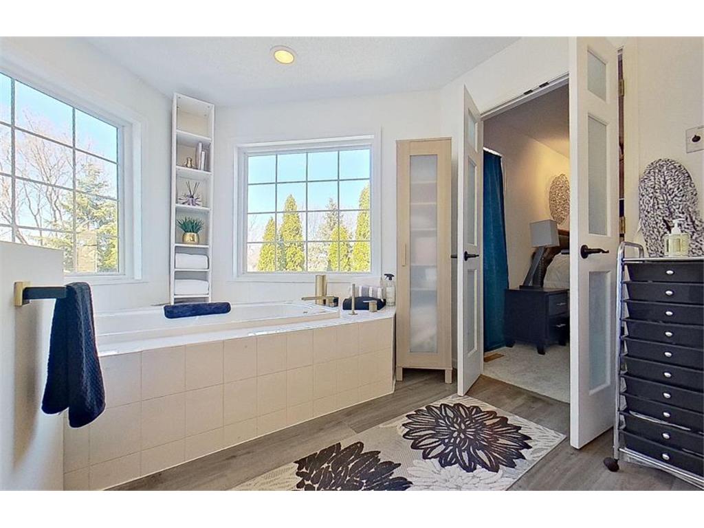 4078 Deerwood Trail, Eagan, MN, 55122 MLS 6515108 Edina Realty