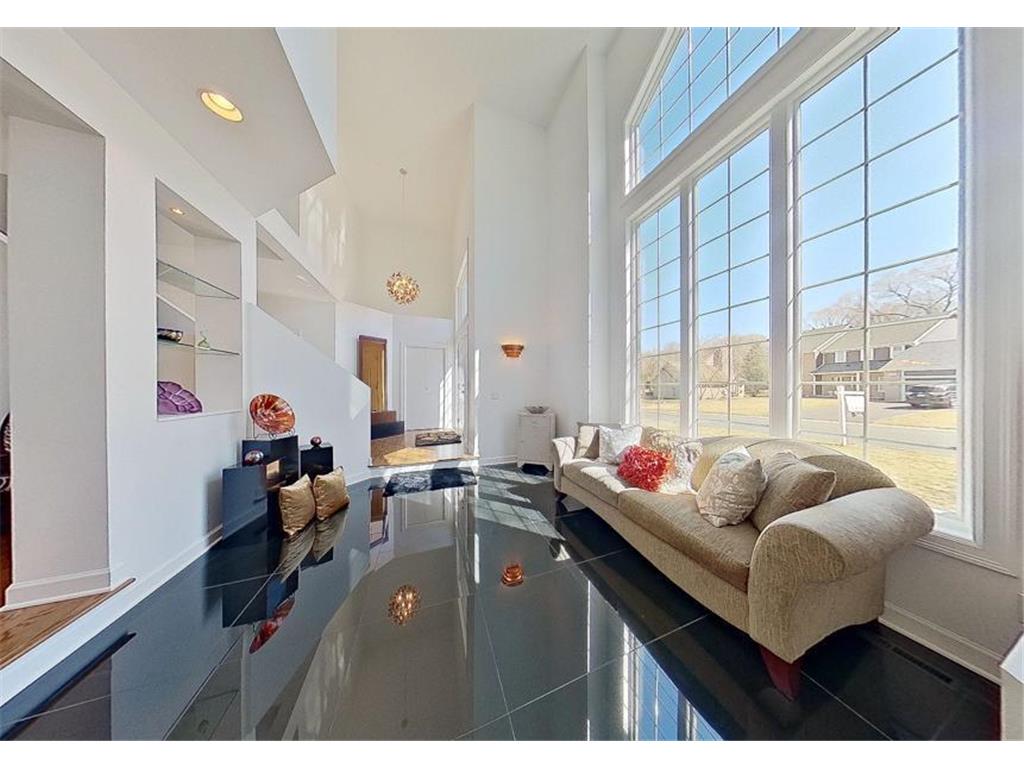 4078 Deerwood Trail, Eagan, MN, 55122 MLS 6515108 Edina Realty