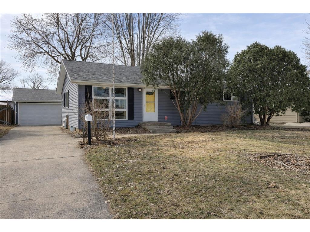 408 17th Street E Hastings MN 55033 7014470 image1