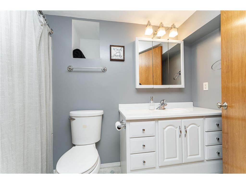 408 1st Avenue NE Kasson MN 55944 7033648 image15