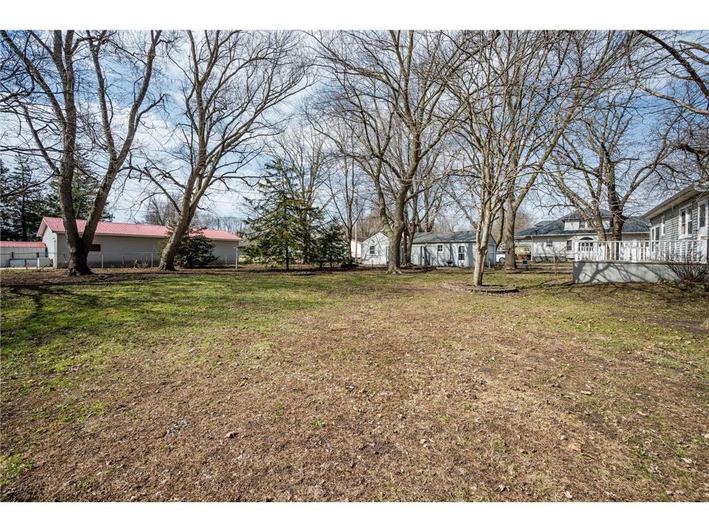 408 1st Avenue W Swea City IA 50590 7052185 image8