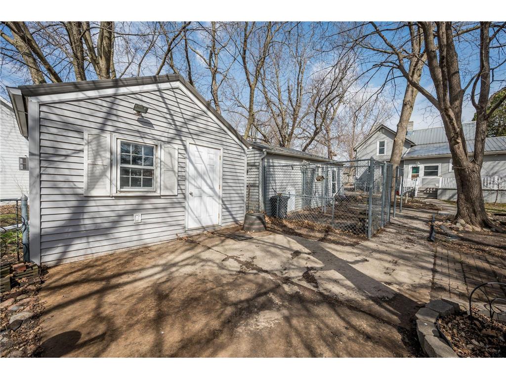 408 1st Avenue W Swea City IA 50590 7052185 image9