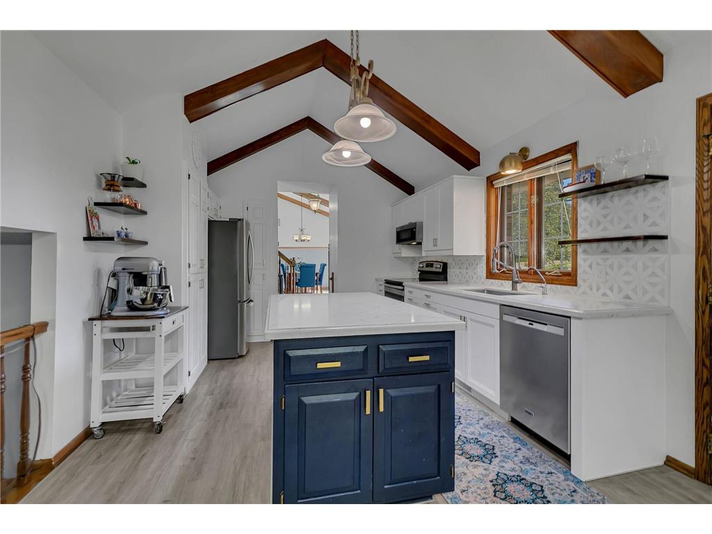 408 21st Street SE Willmar MN 56201 6819747 image5