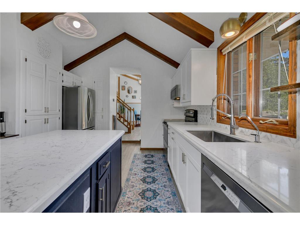 408 21st Street SE Willmar MN 56201 6819747 image6