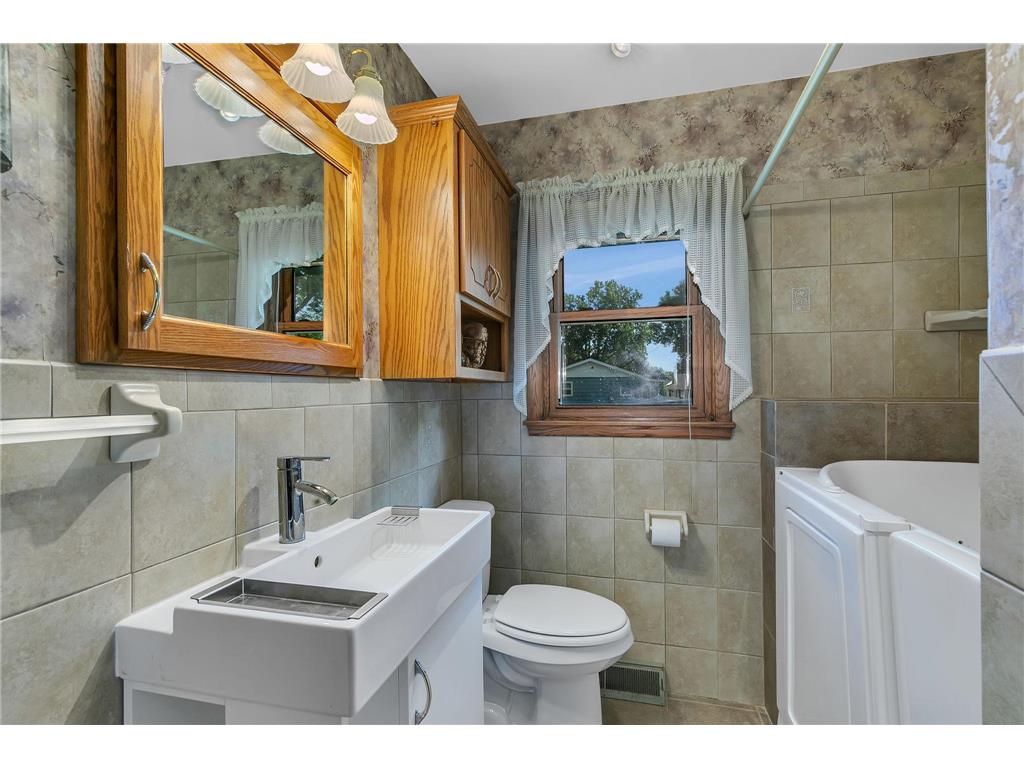 408 2nd Street S Paynesville MN 56362 7087101 image24