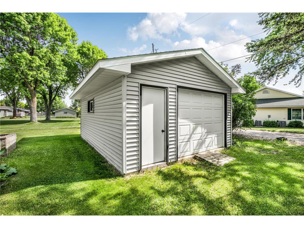 408 2nd Street S Paynesville MN 56362 7087101 image29