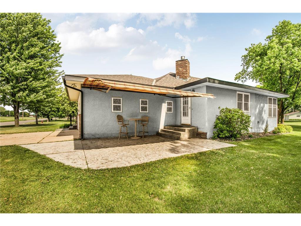 408 2nd Street S Paynesville MN 56362 7087101 image4