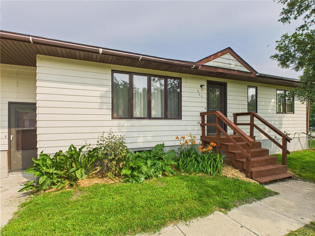 408 6th Avenue SW Warroad MN 56763 6646295 image1