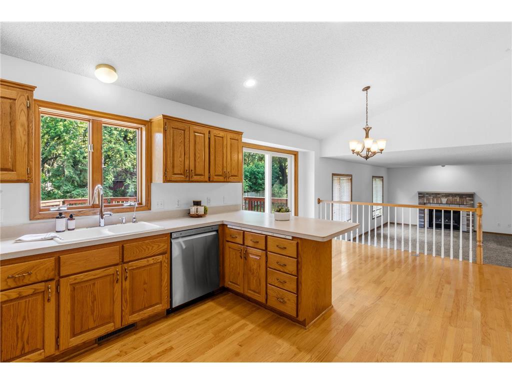 408 Coyote Trail Lino Lakes MN 55014 7087705 image6