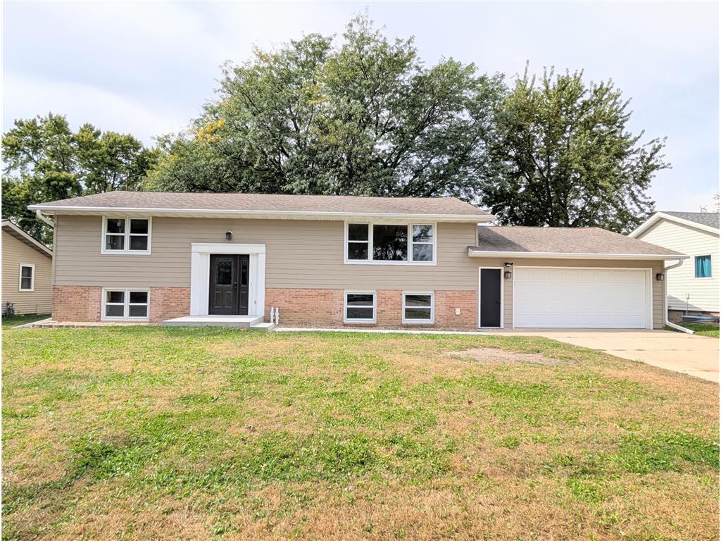 408 Independence Avenue S Clarks Grove MN 56016 6798329 image1