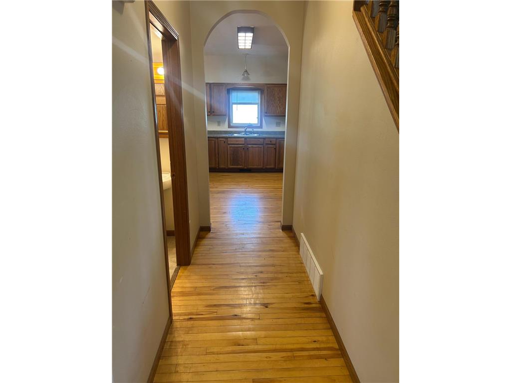 408 Main Avenue N Thief River Falls MN 56701 6798701 image10