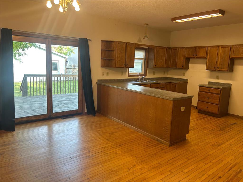 408 Main Avenue N Thief River Falls MN 56701 6798701 image14