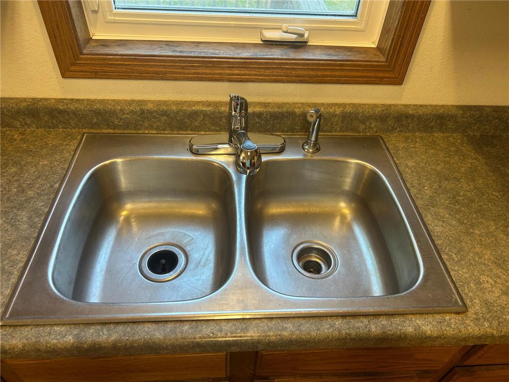 408 Main Avenue N Thief River Falls MN 56701 6798701 image21