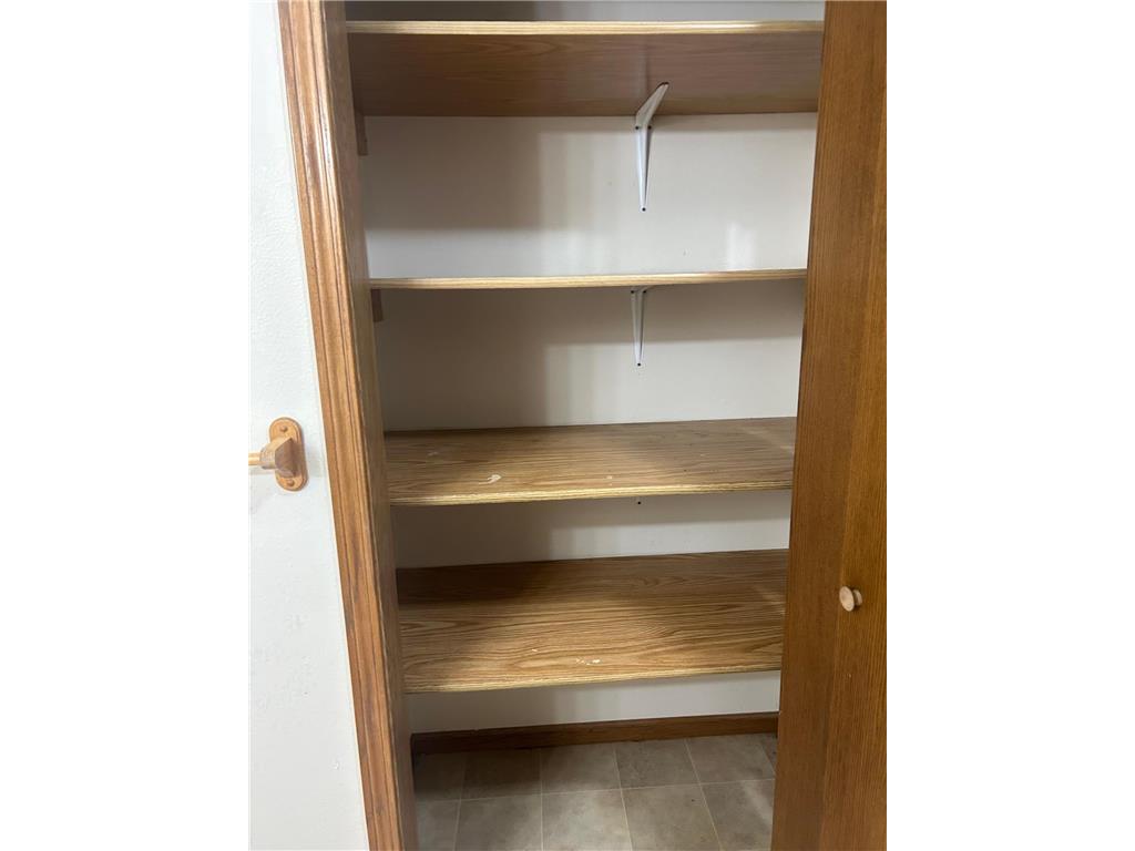 408 Main Avenue N Thief River Falls MN 56701 6798701 image32