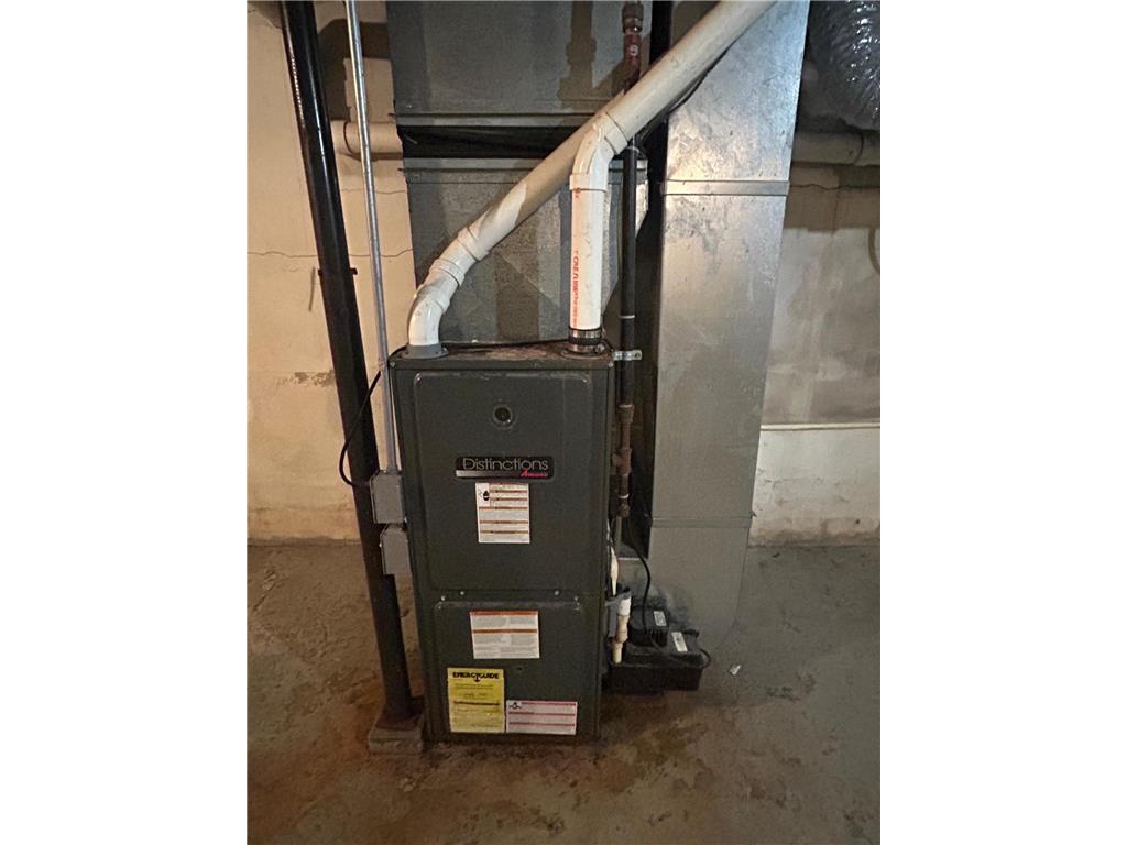 408 Main Avenue N Thief River Falls MN 56701 6798701 image39