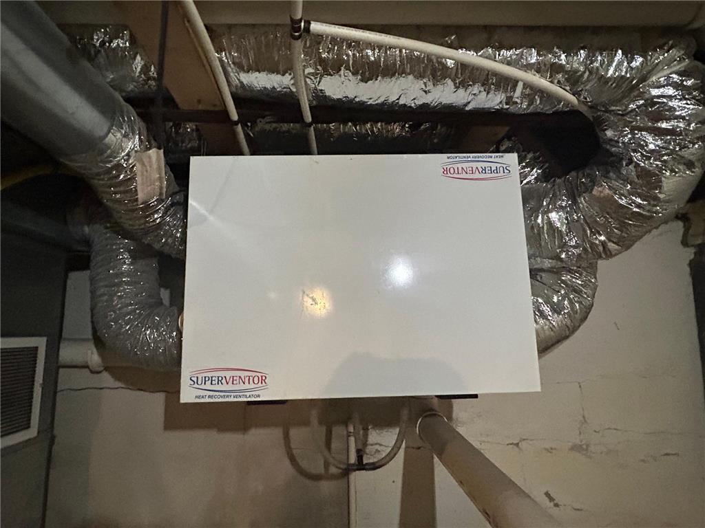 408 Main Avenue N Thief River Falls MN 56701 6798701 image40