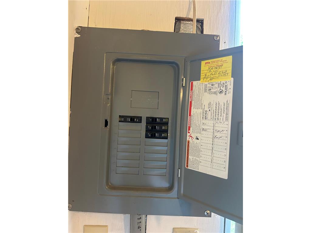 408 Main Avenue N Thief River Falls MN 56701 6798701 image54