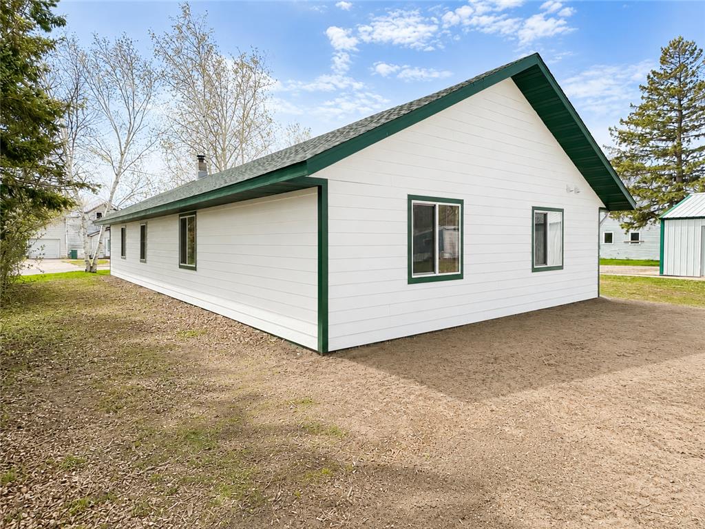 408 Main Street E Bertha MN 56437 7037807 image3