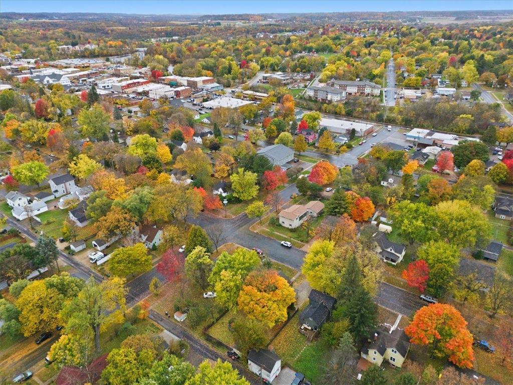 408 N 3rd Street River Falls WI 54022 6789247 image32