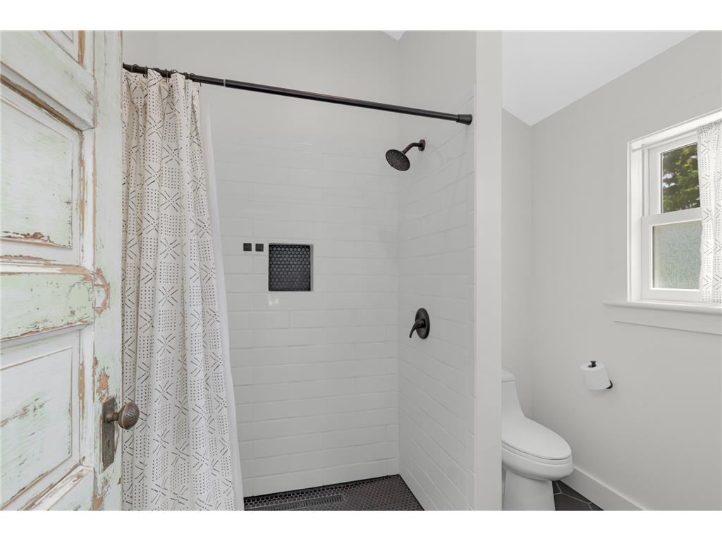 408 N 6th Street Henderson MN 56044 7078446 image21