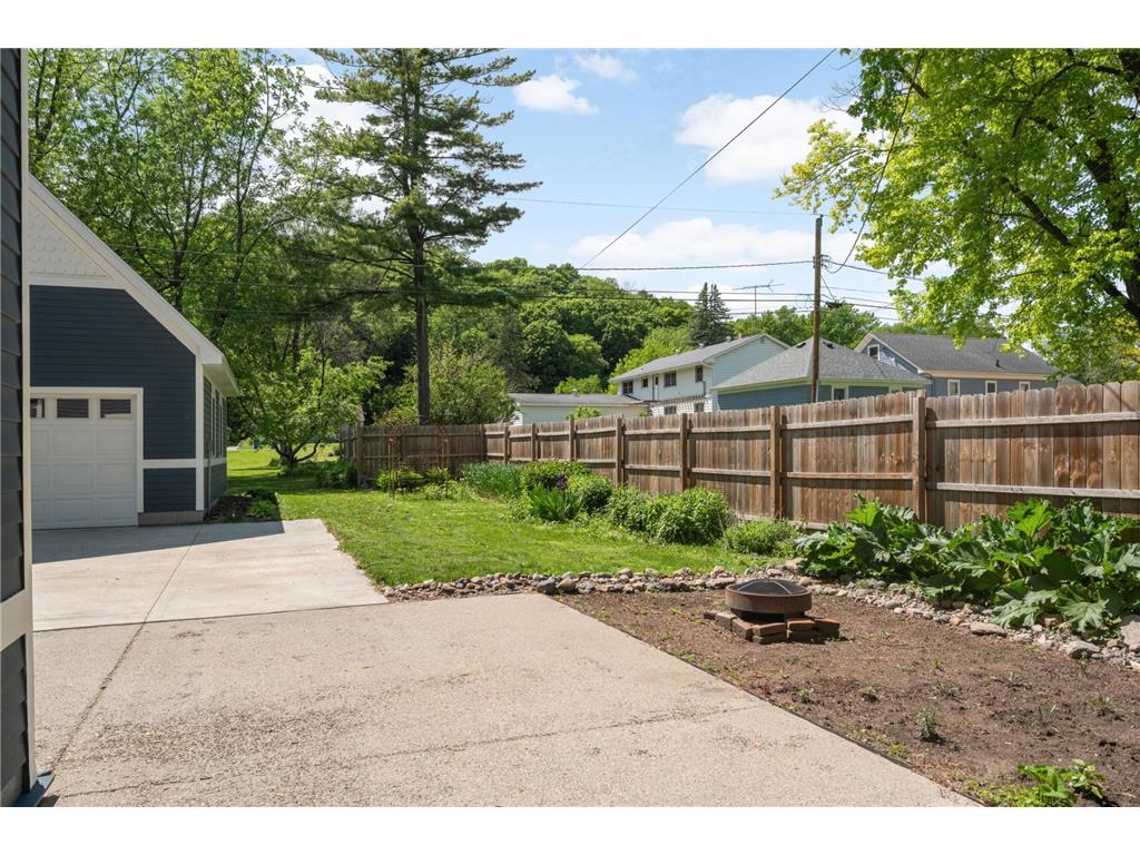 408 N 6th Street Henderson MN 56044 7078446 image37