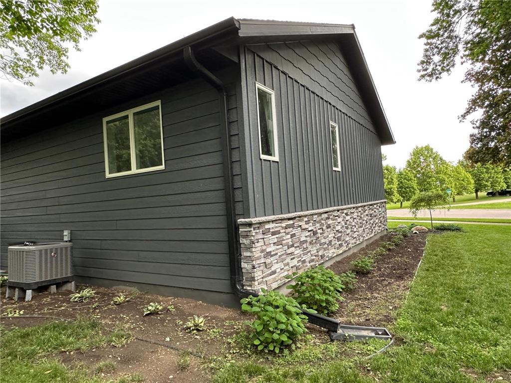 408 N Main Street Hendricks MN 56136 7087384 image25