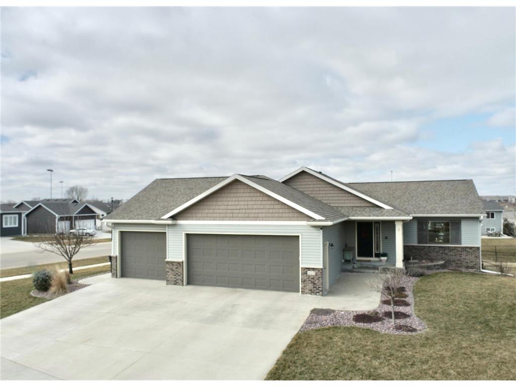 408 Verwood Lane NE Byron MN 55920 6501114 image1
