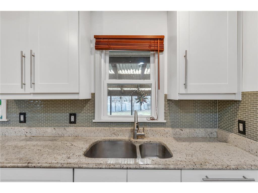 4080 Jersey Avenue N Crystal MN 55427 7000182 image10