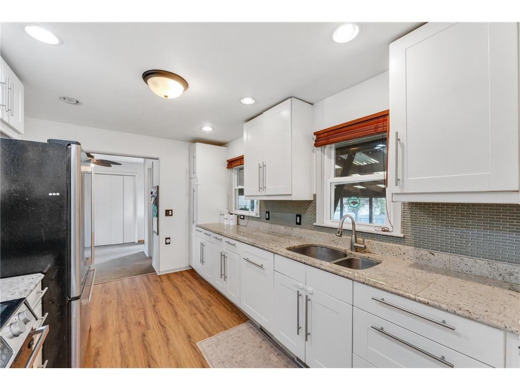 4080 Jersey Avenue N Crystal MN 55427 7000182 image11