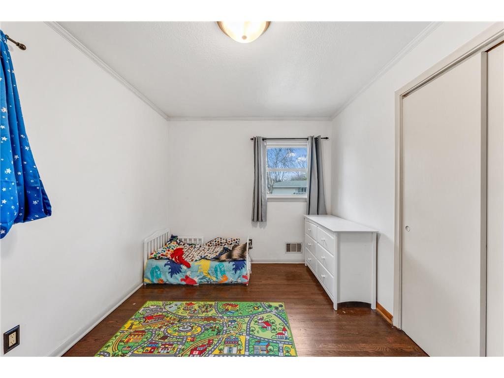 4080 Jersey Avenue N Crystal MN 55427 7000182 image22