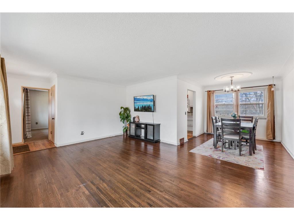 4080 Jersey Avenue N Crystal MN 55427 7000182 image5