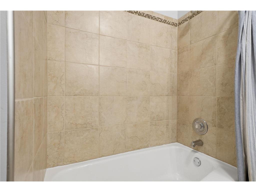 4080 Park Valley Lane White Bear Twp MN 55110 7086667 image30