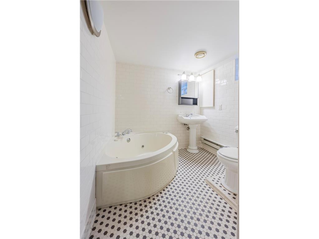 4082 Brookside Avenue Saint Louis Park MN 55416 6805662 image48