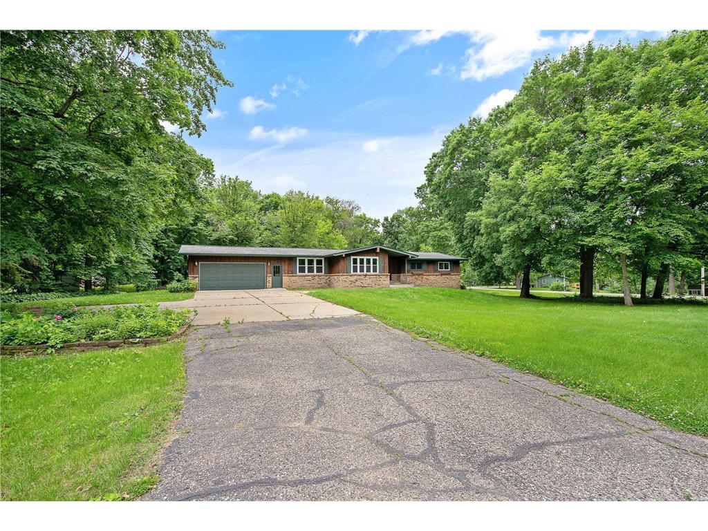 4085 Raven Street New Prague MN 56071 6611000 image1