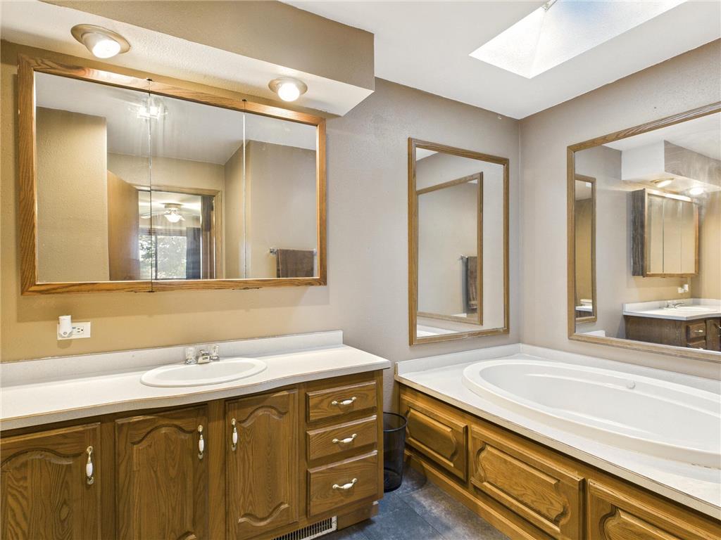 40867 Forest Boulevard North Branch MN 55056 6785079 image15